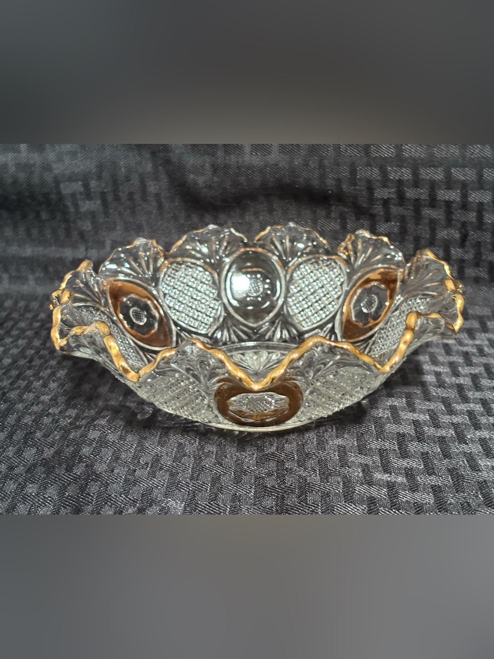 Vintage Pressed Glass Bowl with Gold Trim NO CHIPS/CRACKS